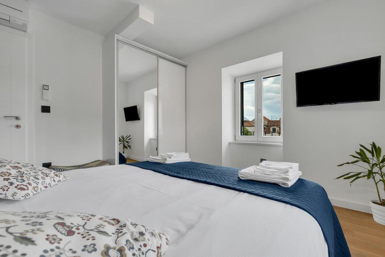 The Square Makarska, Lux App In The Heart Of The City المظهر الخارجي الصورة