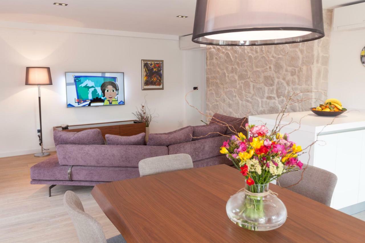 The Square Makarska, Lux App In The Heart Of The City المظهر الخارجي الصورة
